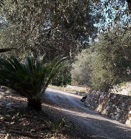 Agriturismo Il Piccolo Borgo *